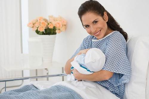 Hướng dẫn cách chăm sóc da sau sinh tốt nhất cho các mẹ