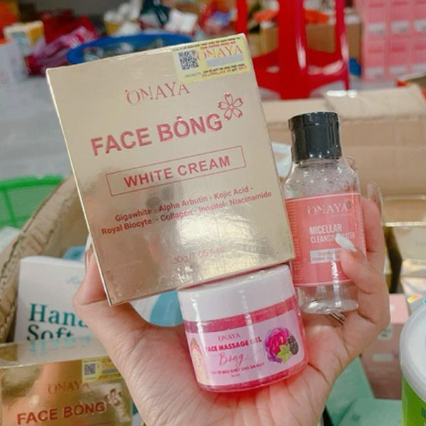 Kem Face Bông ONAYA 30g