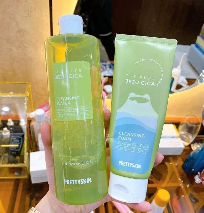 Nước Tẩy Trang PrettySkin Rau Má The Pure Jeju Cica Cleansing Water 500ml