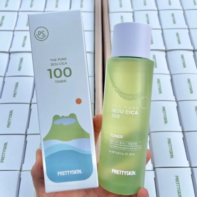 Nước Hoa Hồng Rau Má PrettySkin The Pure Jeju Cica 100 Toner