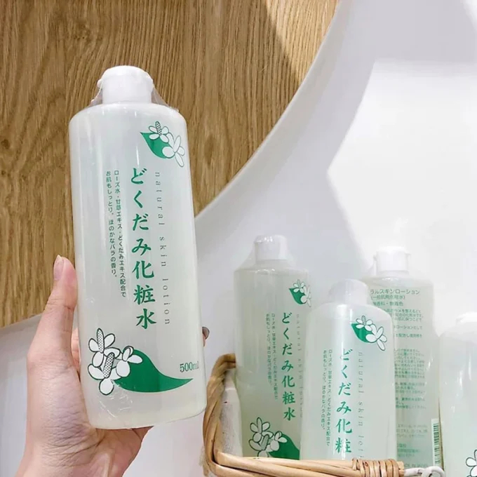 Nước Hoa Hồng Toner Diếp Cá Dokudami Natural Skin Lotion